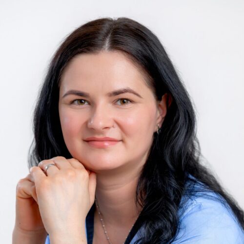 Asistentka